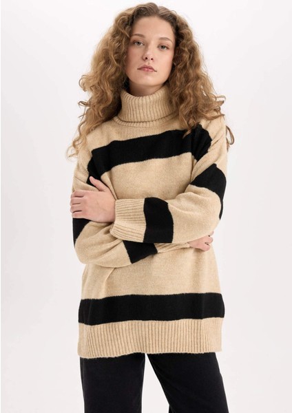 Relax Fit Balıkçı Yaka Çizgili Triko Kazak Tunik