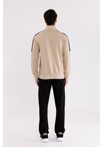 Omuz Şerit Detaylı Yüksek Yakalı Tam Fermuarlı Cepli Rahat Kalıp Iki Parça Eşofman Takımı modelleri