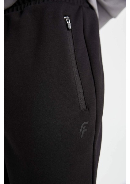 Slim Fit Sporcu İnce Jogger Eşofman Altı Dar Kesim Fermuarlı Basic Düz Standart Paça S3309AZ24AU