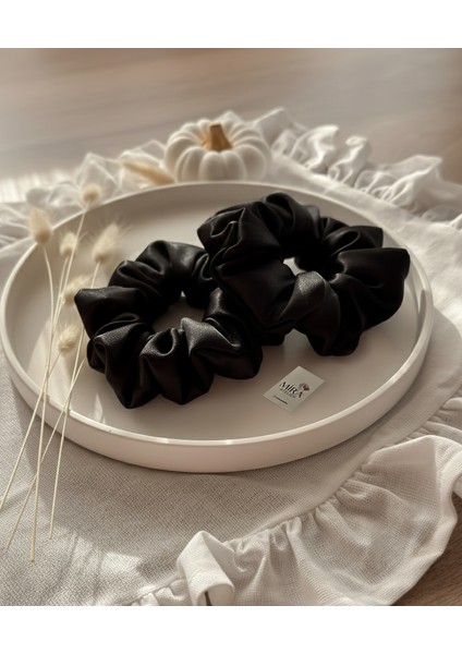 2'li Lüks Kadın Saten Toka – Sonsuz Siyah - Lastik Model Scrunchie - Anne Kız Kombini