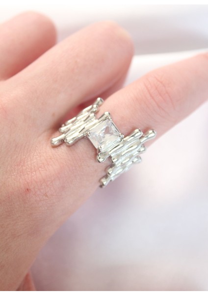 Renk Tırtıklı Kalın Baget Taş Tasarım Ayarlanabilir Yüzük fırsatları