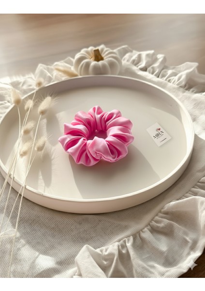 Çocuk Saten Toka - Şeker Pembesi – Tekli Lüks Lastik Model Scrunchie fiyatları