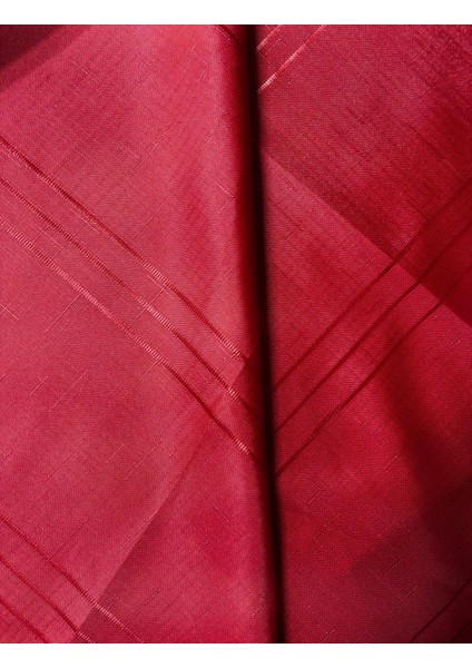 Dertsiz Masa Örtüsü Leke Tutmaz