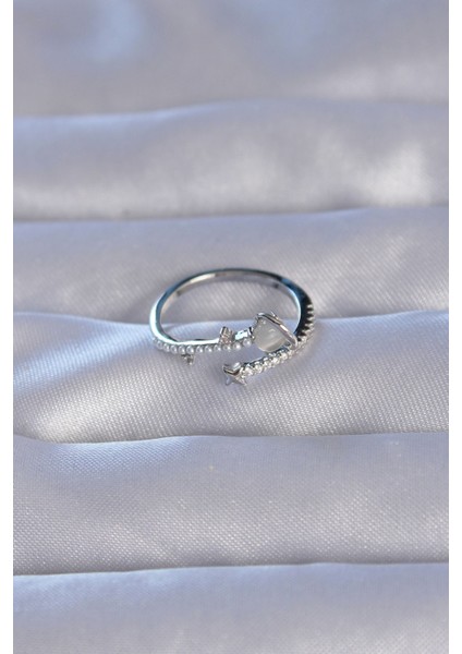 Pirinç Gümüş Renk Zirkon Taşlı Incili Satürn Ayarlanabilir Yüzük fiyatları