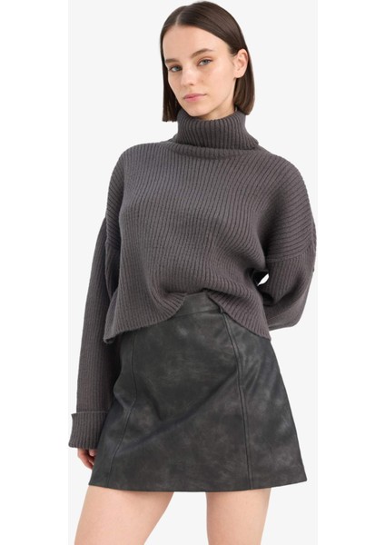 Oversize Geniş Kalıp Balıkçı Yaka Triko Kazak