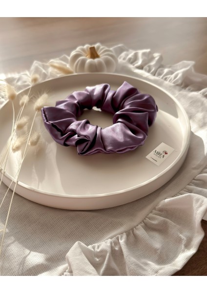 Kadın Saten Toka - Tozlu Orkide – Tekli Lüks Lastik Model Scrunchie fiyatları