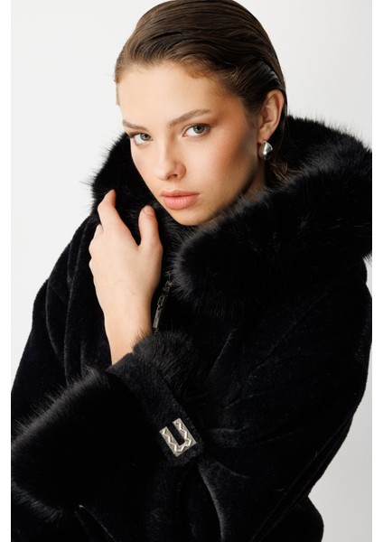 Kürk Detaylı Uzun Peluş Mont 6031-26K modelleri