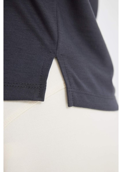 Crop Bisiklet Yaka Sporcu Modal Kısa Kollu Tişört D1280AX24HS