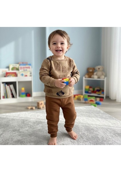 Kahverengi Desenli Erkek Çocuk Alt Üst Takım