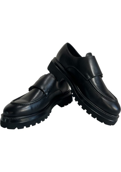 Tokalı Siyah Loafer
