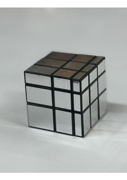 3X3X3 Mirror Sihirli Zeka Küpü Geometrik Asimetrik Gümüş Gri