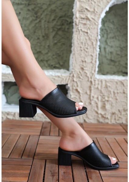 Drnds Zanna Siyah Cilt Topuklu Terlik (Numara: 39) modelleri