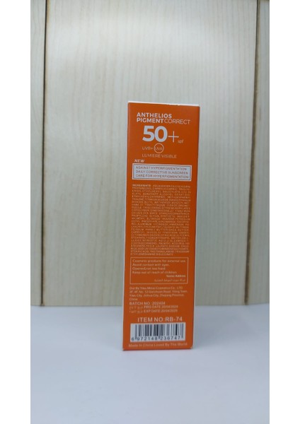 Romantic Bright+ Anthelios Age Correct Günlük Güneş Kremi Spf 50+ indirimleri