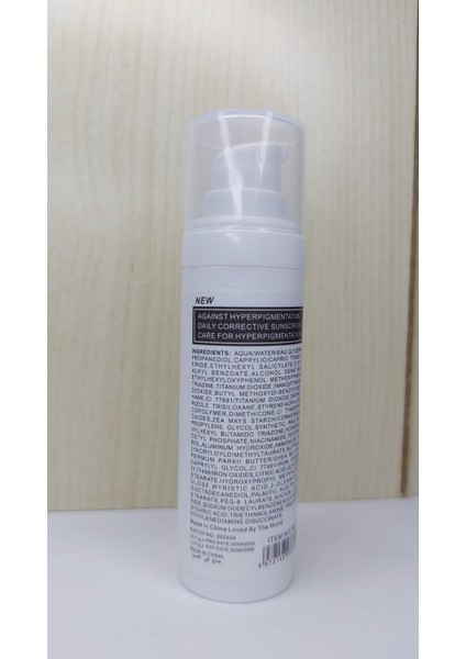 Romantic Bright+ Anthelios Age Correct Günlük Güneş Kremi Spf 50+