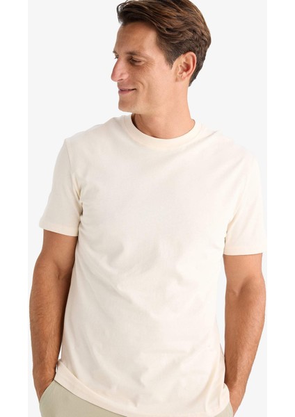 %100 Pamuk New Regular Fit Bisiklet Yaka Basic Düz Kısa Kollu Tişört V7699AZ24AU