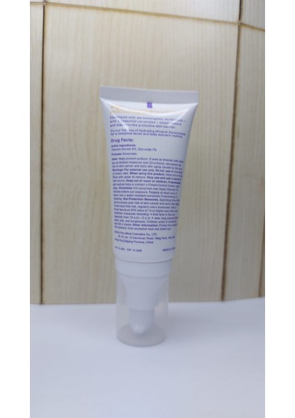 Hydrating Mineral Sunscreen Spf 50+ | Mineral Yüz Güneş Kremi 75 ml indirimleri