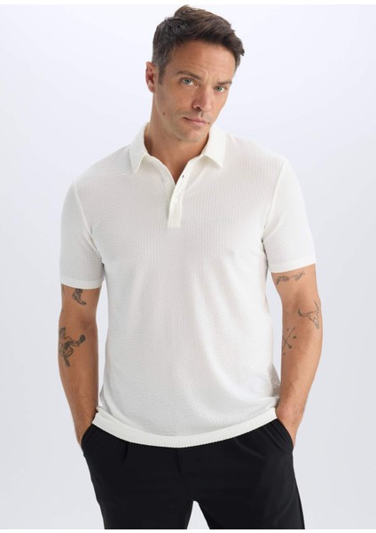Slim Fit Dar Kesim Polo Yaka Pamuklu Kısa Kollu Tişört