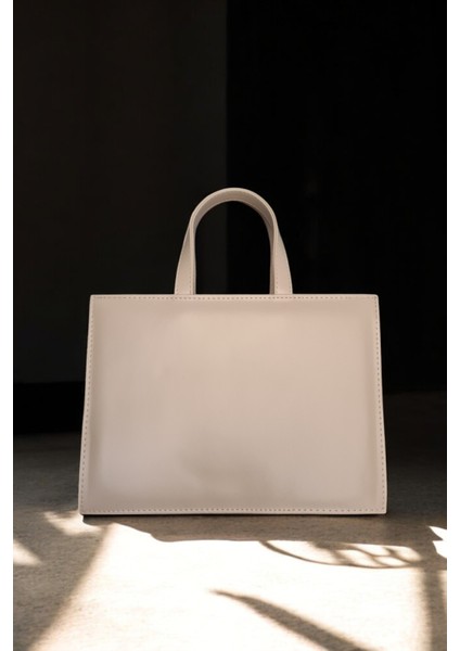 Kadın Vizon Fular Detaylı El-Omuz Çanta Şık ve Modern Tasarım indirimleri