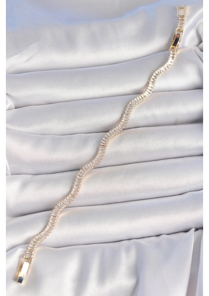 Pirinç Renk Su Yolu Zirkon Taşlı Kadın Bileklik fiyatları