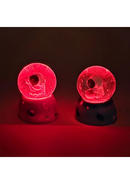 Işıklı Sevimli Astronot Kar Küresi fiyatları