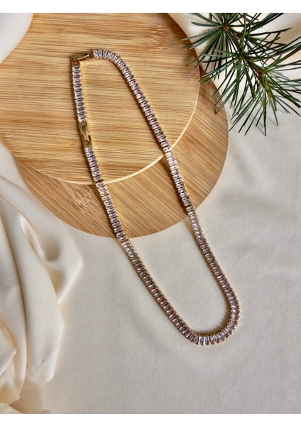 Dikdörtgen Taşlı Su Yolu Kolye