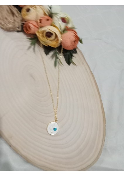 Beyaz Nazarboncuğu Uçlu Şık Çelik Kolye modelleri