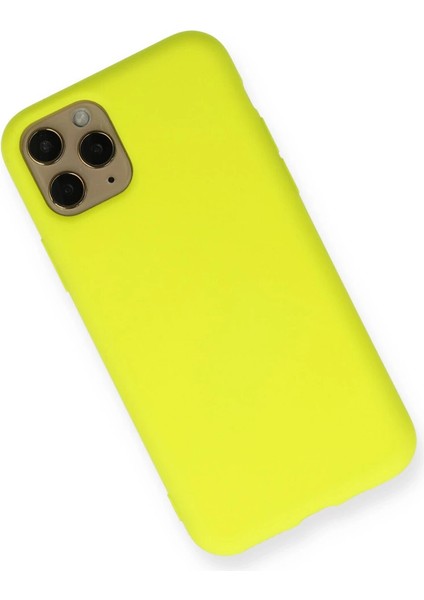 Iphone 11 Kılıf Nano Içi Kadife Silikon - Sarı fiyatları
