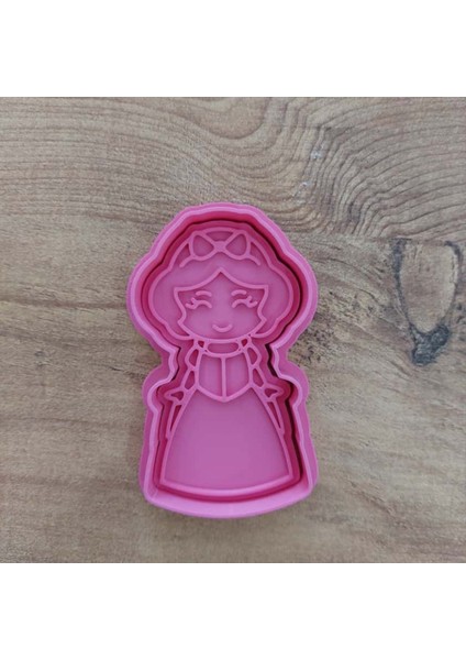 Prenses Temalı 6'lı Kurabiye Kalıbı Seti - Polimer Kil, Oyun Hamuru Damga ve Kesici Şekillendirici modelleri