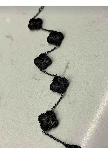 Unisex Koyu Siyah Yonca Çelik Bileklik fiyatları