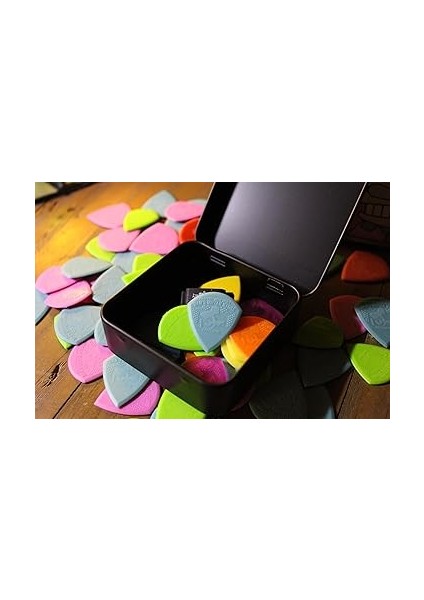 Guitar Store - Hassas Seçim - Başlangıç Paketi Paketi, Teneke ve Pick-Holder - 10'lu Paket Grippy Precision Profesyoneller Için Hafif ve Ağır, Yüksek Görünürlüklü Mızraklar… indirimleri