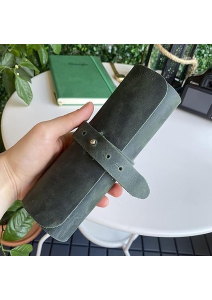 Helsinki - Hakiki Deri Natürel Geniş Tasarım Rulo Kalemlik (Yeşil) fırsatları