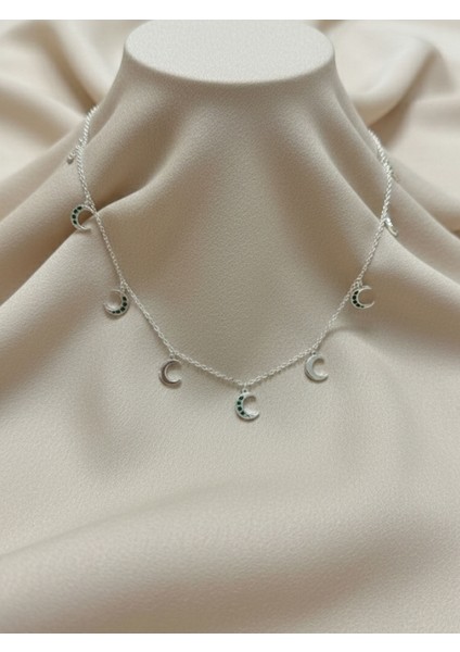 Gümüş 925 Ayar Ay Figürlü Yeşil Zirkon Taşlı Kadın Kolye fiyatları