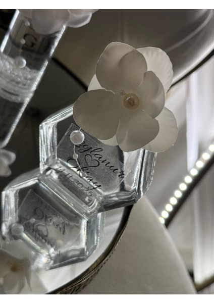 15 Adet Ortanca Çiçekler ile Süslenmiş enfes Kokular ile Doldurulmuş Esans Şişeleri fiyatları