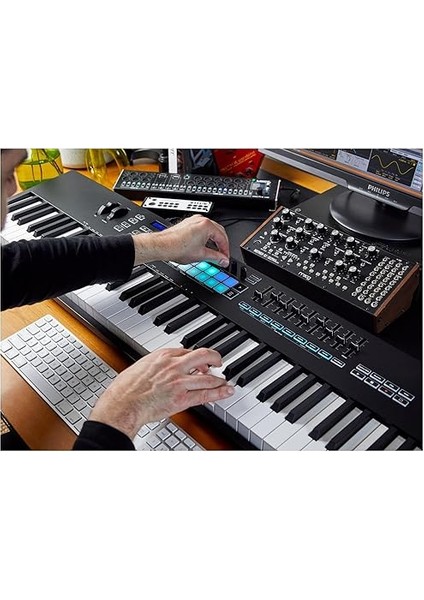 Launchkey 88 [mk3] Mıdı Klavye: Etkileyici Müzik Yaratımı Için Premium 88 Tuşlu Mıdı Klavye fiyatları