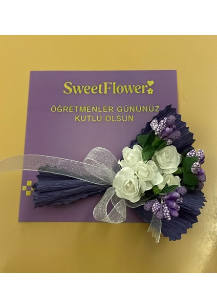 Sweetflower Öğretmenler Günü Mini Buket Hediye Seti – Not Kartlı, Özel Tasarım Çiçek Aranjmanı fiyatları
