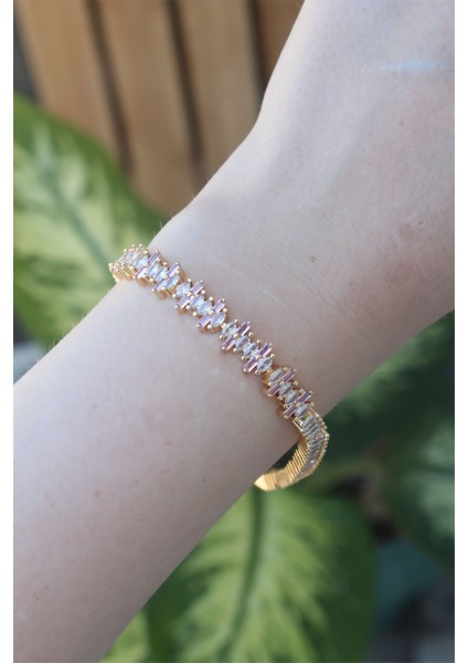 Vip Seri Pirinç Pembe Zirkon Taşlı Renk Baget Bileklik modelleri