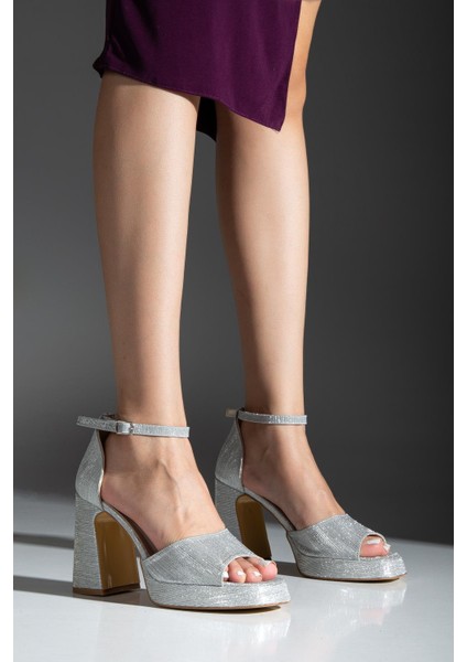 Kadın Gümüş Simli Rahat Platform Topuklu Abiye Ayakkabı modelleri