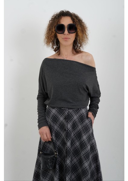 Füme Kayık Yaka Bluz