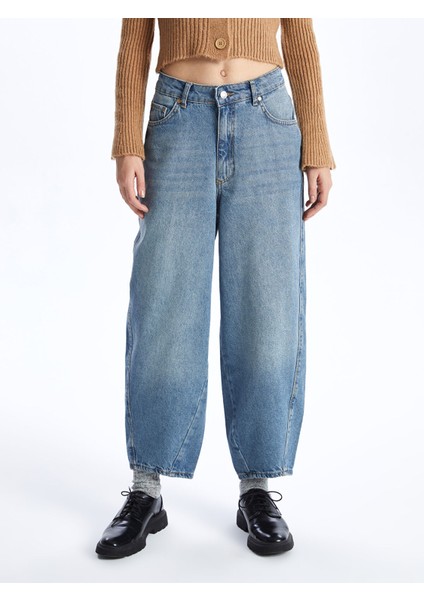 Yeni Sezon Straight Fit Kadın Jean Pantolon fırsatları