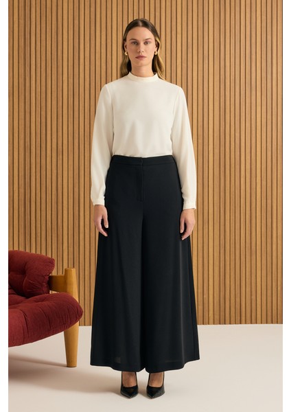 Beli Lastik Detaylı Dökümlü Pantolon Etek