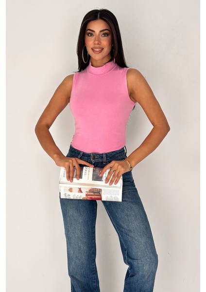 Kadın Kolsuz Boğazlı Basic Body – Sleek Core modelleri