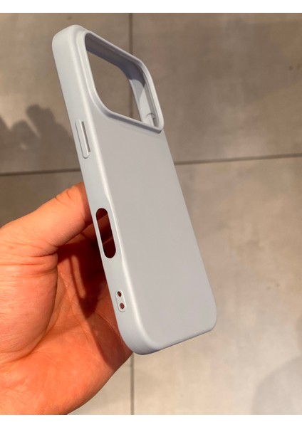 Iphone 17 Pro Uyumlu Darbe Emici Içi Kadife Lansman Silikon Kılıf fiyatları