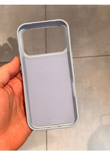 Iphone 17 Pro Uyumlu Darbe Emici Içi Kadife Lansman Silikon Kılıf indirimleri