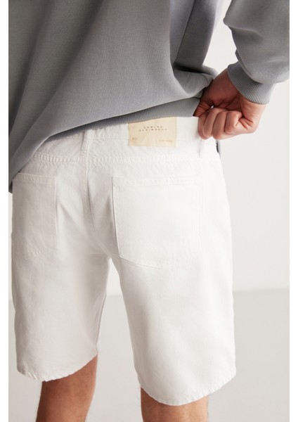 Carlos Relaxed Comfort Beyaz Şort fırsatları
