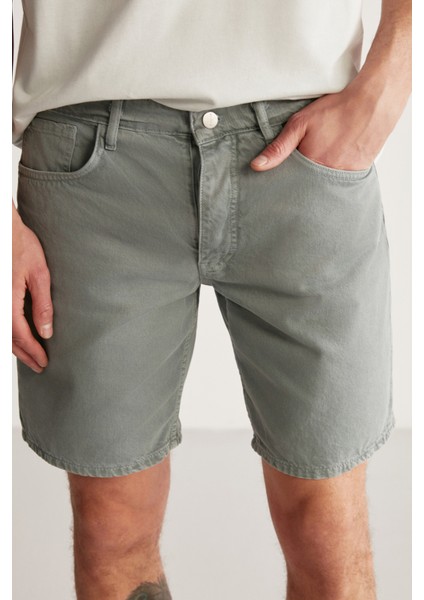 Carlos Relaxed Comfort Yeşil Şort fırsatları
