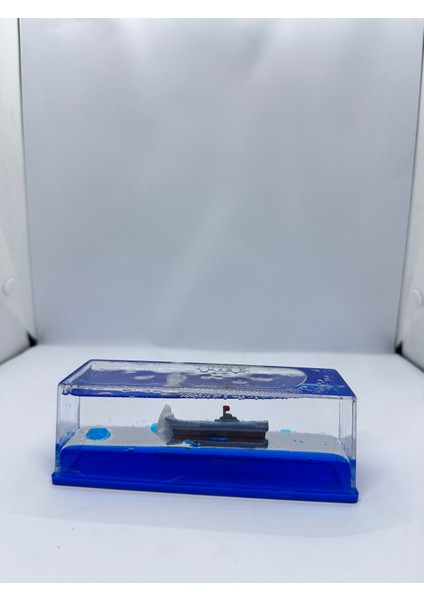 Batmayan Gemi – Su Içinde Yüzen Gemi Dekoratif Masa Üstü Süs – Hediye ve Dekor Ürünü fırsatları