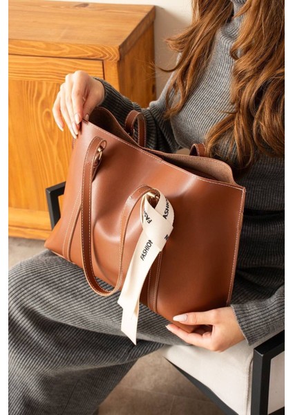 Moj Fiyonk Detaylı Hafif Büyük Boy Kadın El ve Omuz Çantası Taba fiyatları