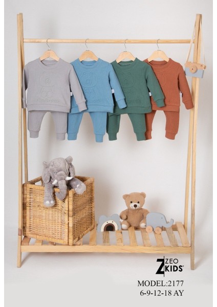 Gofreli Baskı Hello Brown 2'li Takım Gri