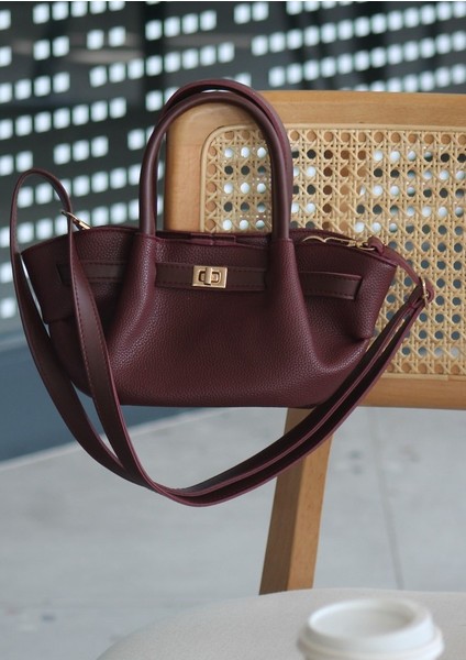 Bordo Günlük Askılı Kadın Çantası