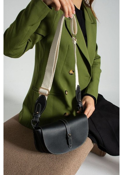 Kadın Deri Kapaklı Omuz ve Çapraz Askılı Çanta – Ayarlanabilir Kalın Ask fiyatları